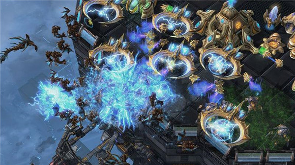 星际争霸2自由之翼中文版截图1