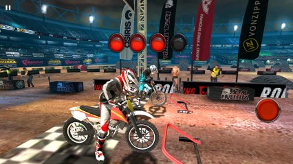 疯狂穿越v5.3.6截图2