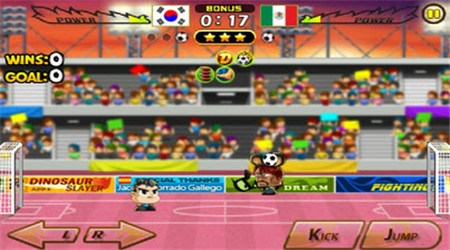 暴力足球破解版v3.7.6截图1