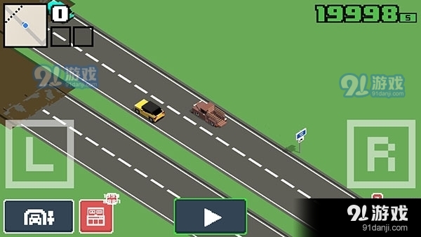 像素公路狂飙2v1.7截图1