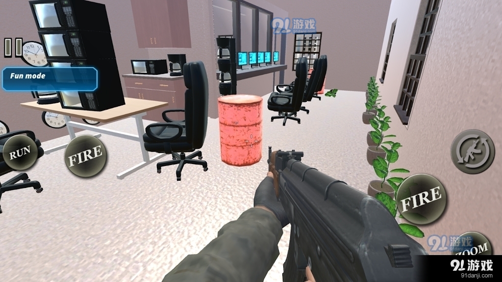 突袭警局v1.8截图1