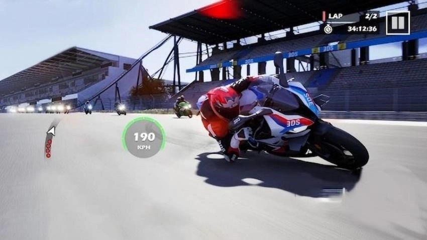 公路摩托车骑行游戏截图3