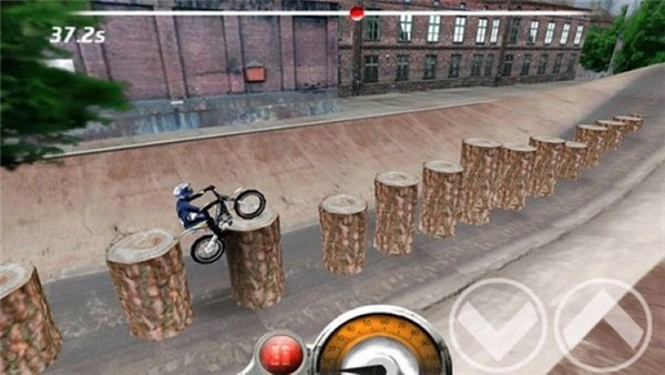 3D极限摩托老版截图1