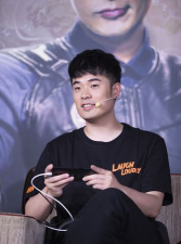 陈赫玩的什么游戏，直播常客，粉丝最爱